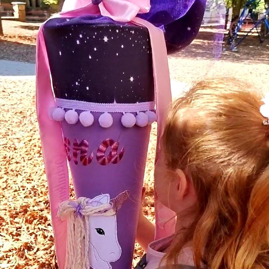 Schultüte mit Name | Pferdekopf | dunkelgrau/mauve Tupfen | Einschulung | Zuckertüte
