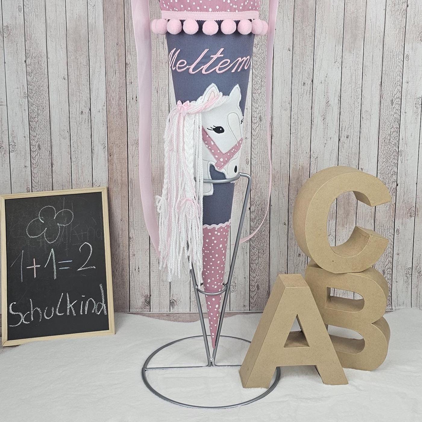 Schultüte mit Name | Pferdekopf | dunkelgrau/mauve Tupfen | Einschulung | personalisierte Zuckertüte | Schultüte aus Stoff | Kissen