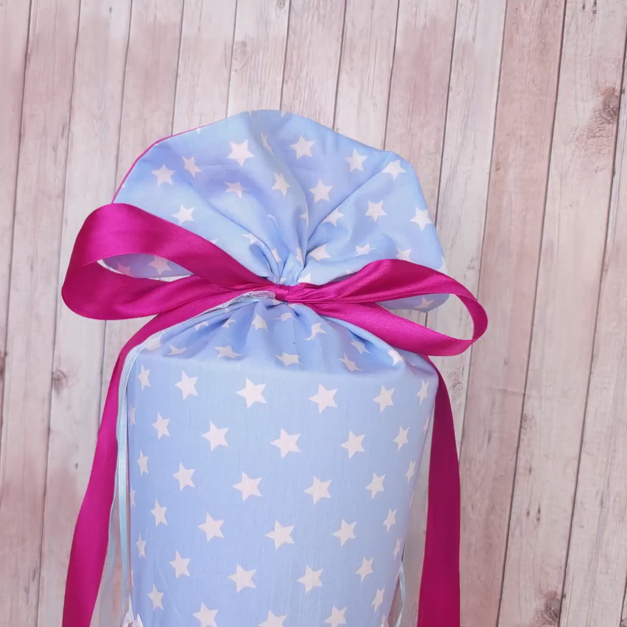 Schultüte mit Name | Pferdekopf | pink/hellblau Sterne| Einschulung | Zuckertüte | Zuckertüte Pferd mit Name | Schultüte Pferdeliebe