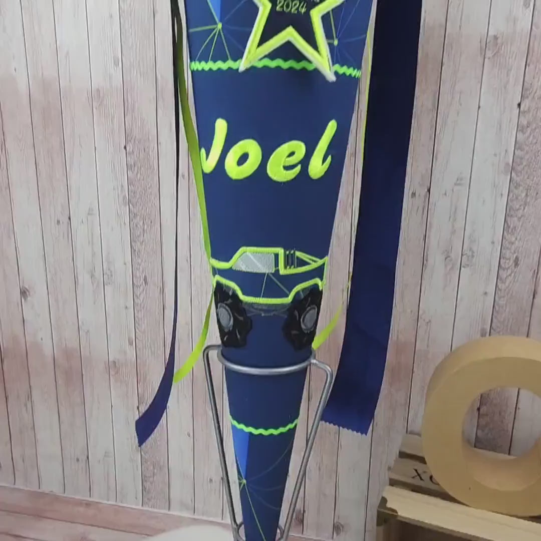 Schultüte passend zum Ranzen Starship von Step by Step | Zuckertüte 70 cm bestickt | Einschulung | mit Anhänger